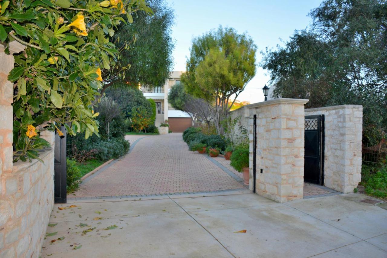 Sfáka Krissa Villa מראה חיצוני תמונה